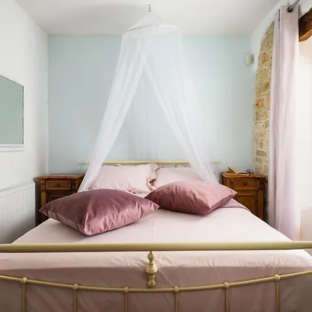 Awesome In Sveti Lovrec Holiday home Jakici