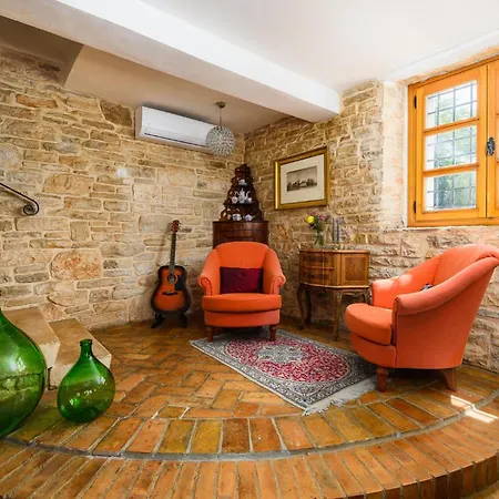 Holiday home Awesome In Sveti Lovrec *