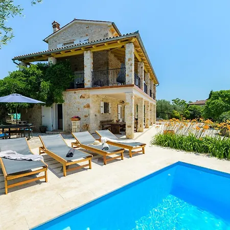 Awesome In Sveti Lovrec Holiday home Jakici