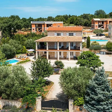 Awesome In Sveti Lovrec Holiday home *