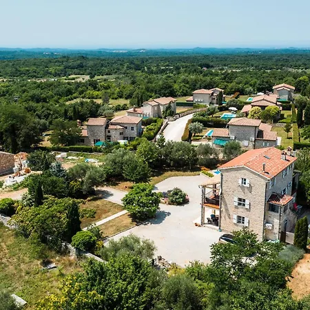 Awesome In Sveti Lovrec Holiday home